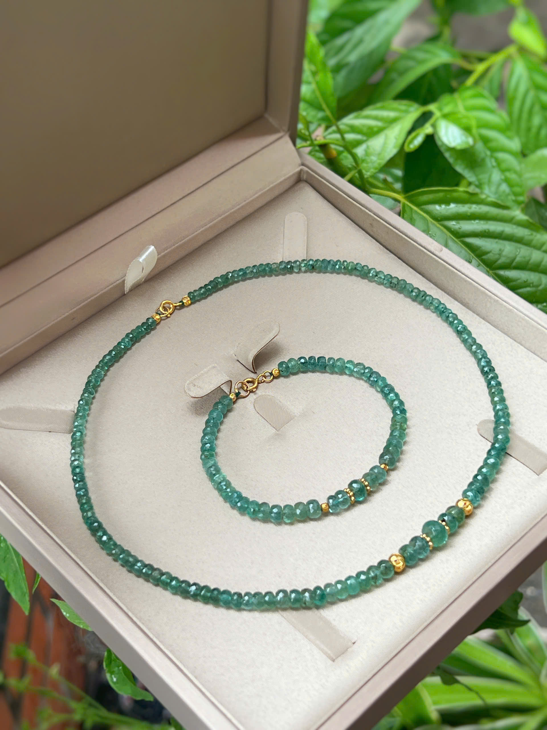 SET VÒNG EMERALD - NGỌC LỤC BẢO TỰ NHIÊN