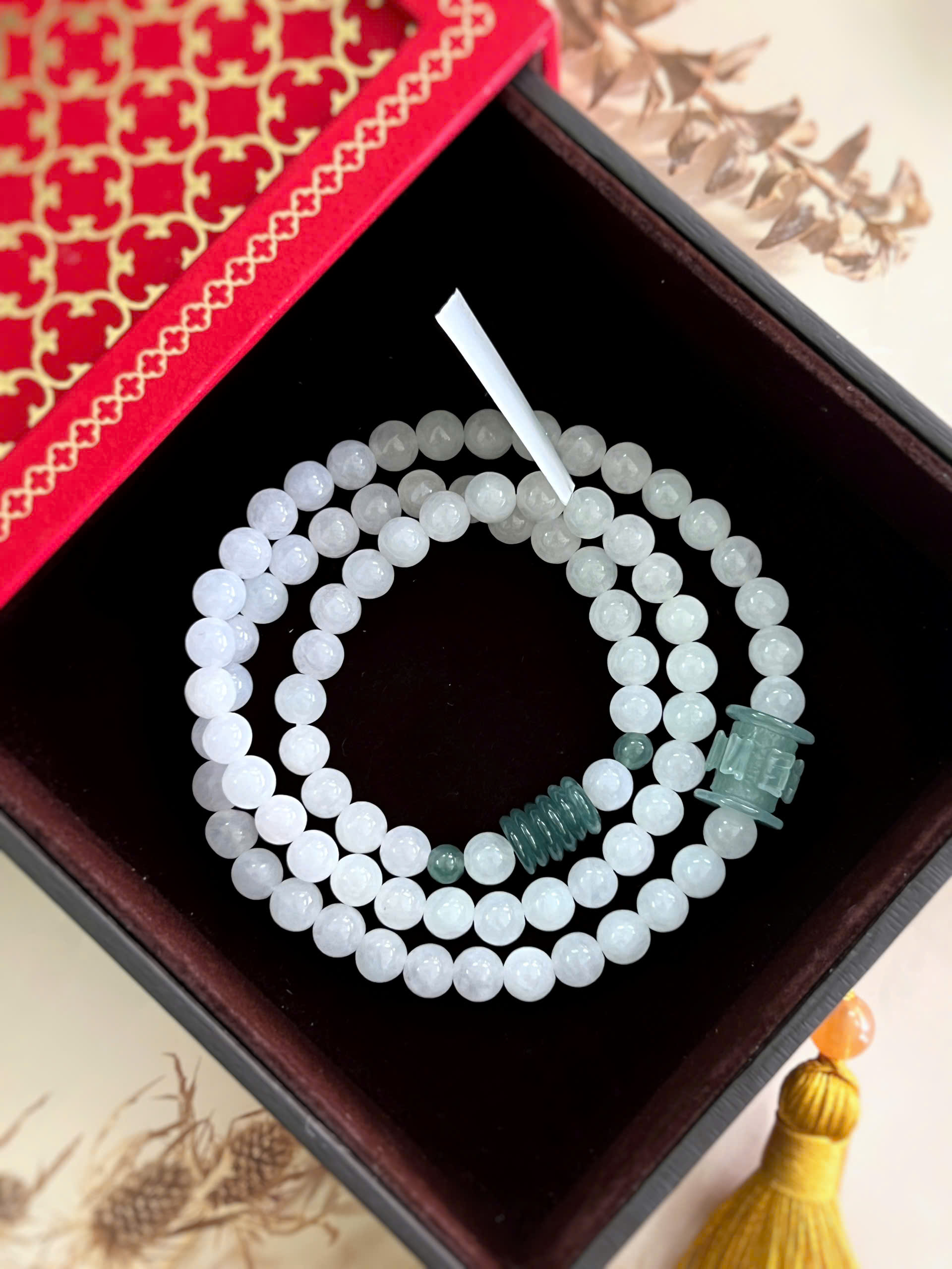 gen-h-z7270584647972_9b85b09e71ab18a05383b371e13208a1