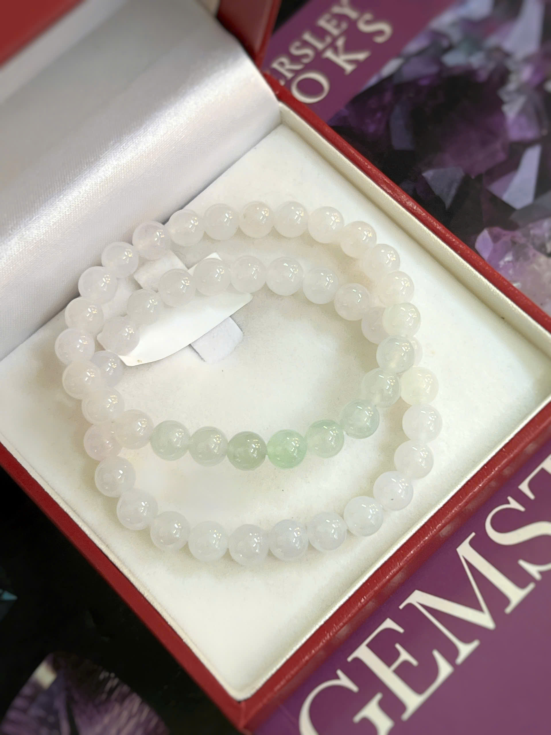 gen-h-z7328092461119_4e24ab16c082349826dc9a5a35b3b9fc