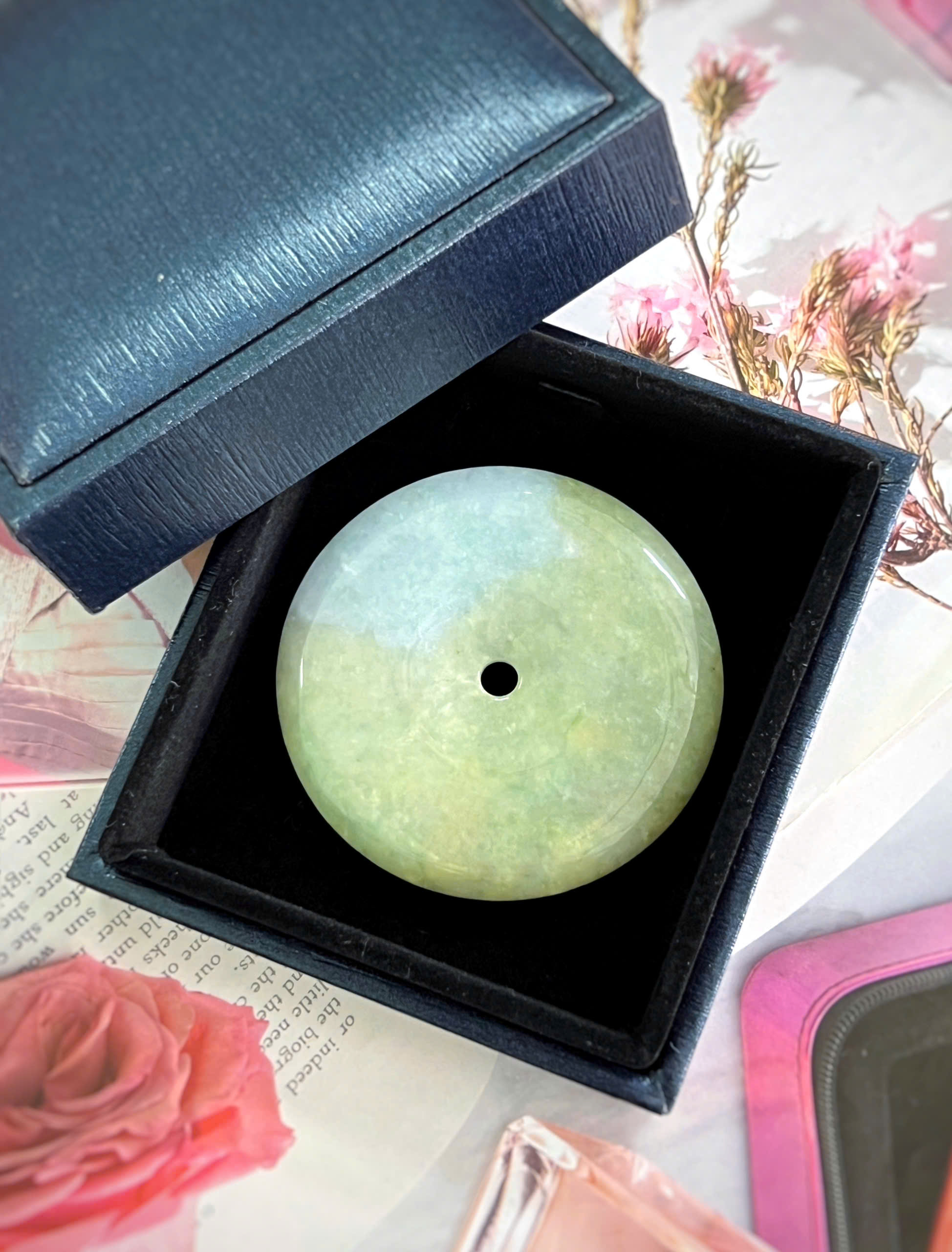 gen-h-z7345974800688_26ebff8a445cb8c3bf1796b6ece6a59f