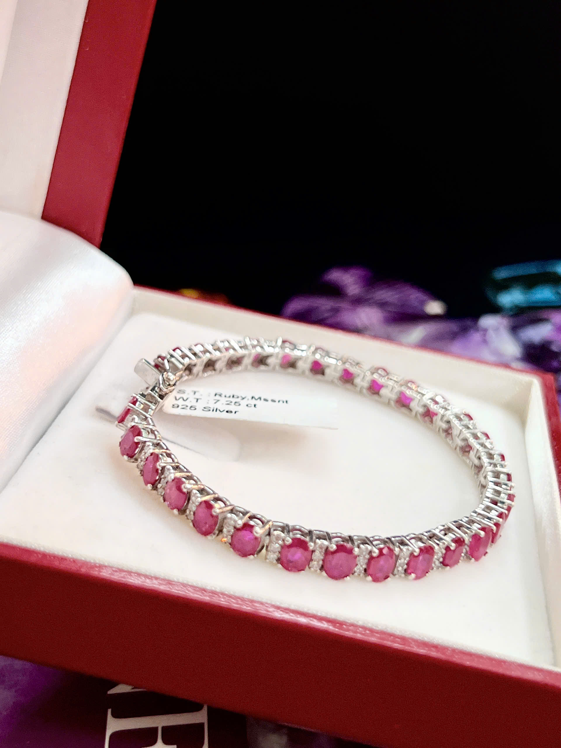 gen-h-z7562220396640_8b8f56b45c067eda8690ce1678d7949d