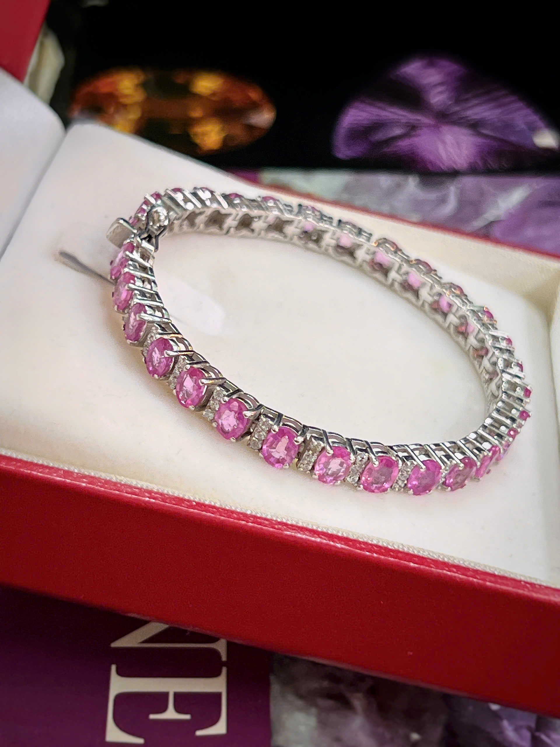 gen-h-z7562214402687_908953b233f434dd83ba618dfafb043d