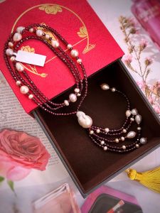 VÒNG CỔ ĐÁ GARNET & NGỌC TRAI TỰ NHIÊN