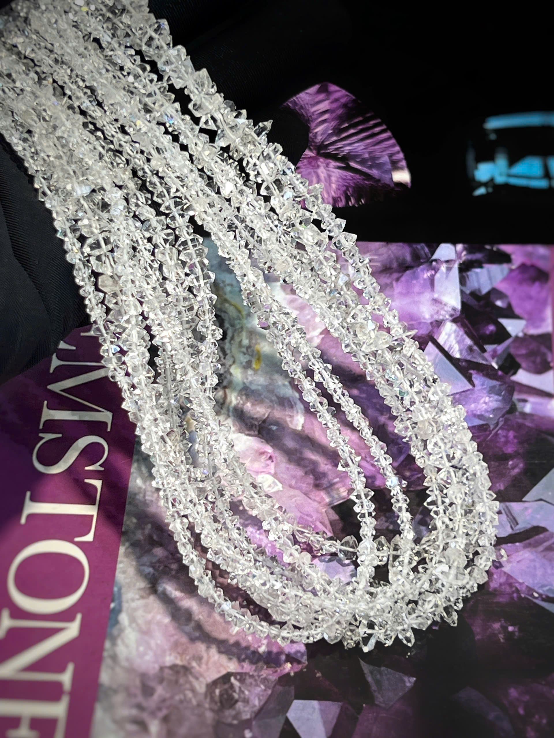 gen-h-z7695890795580_ac72f28fe22f4f2d6b242748606ce2e4