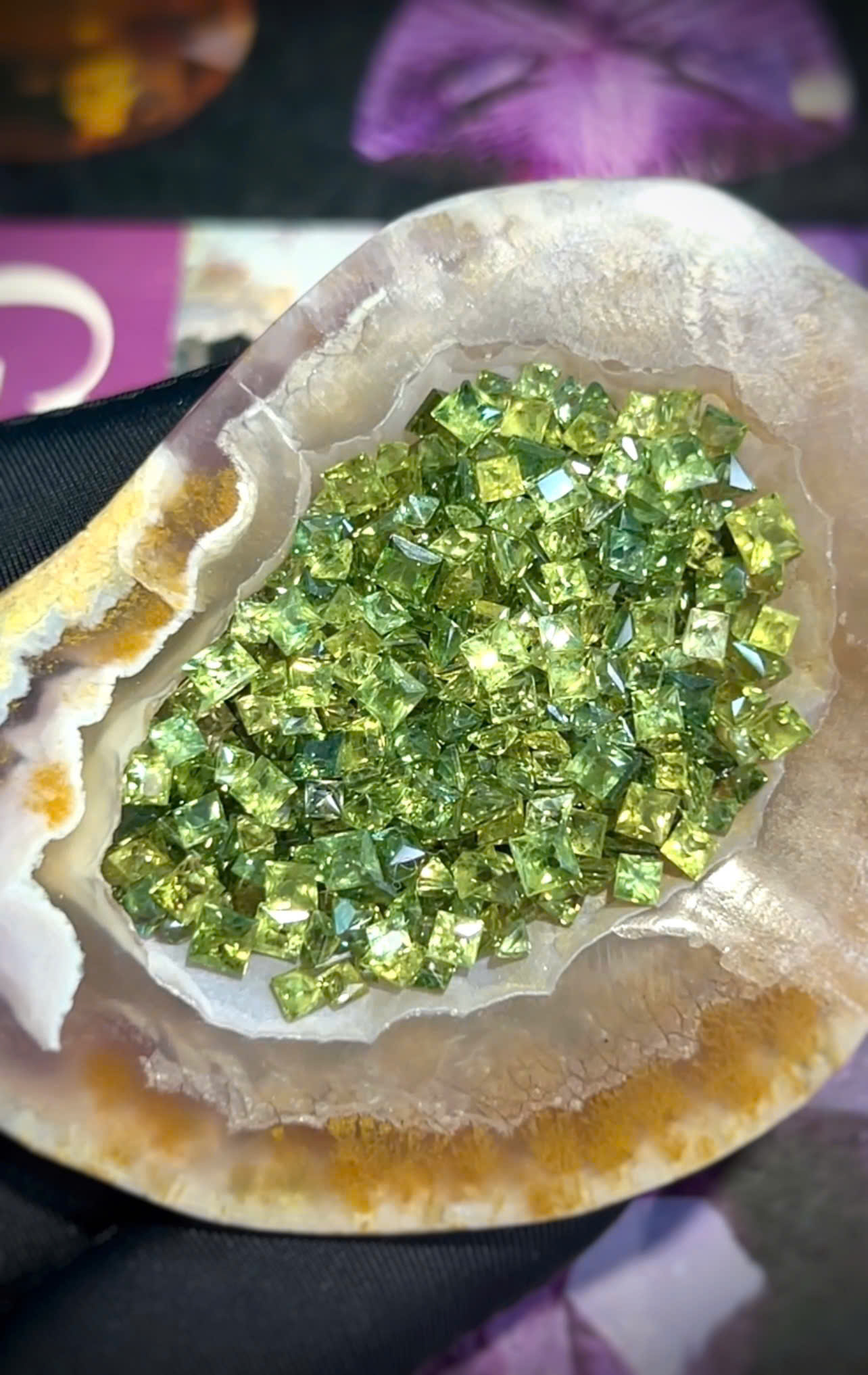 ĐÁ SAPPHIRE TỰ NHIÊN