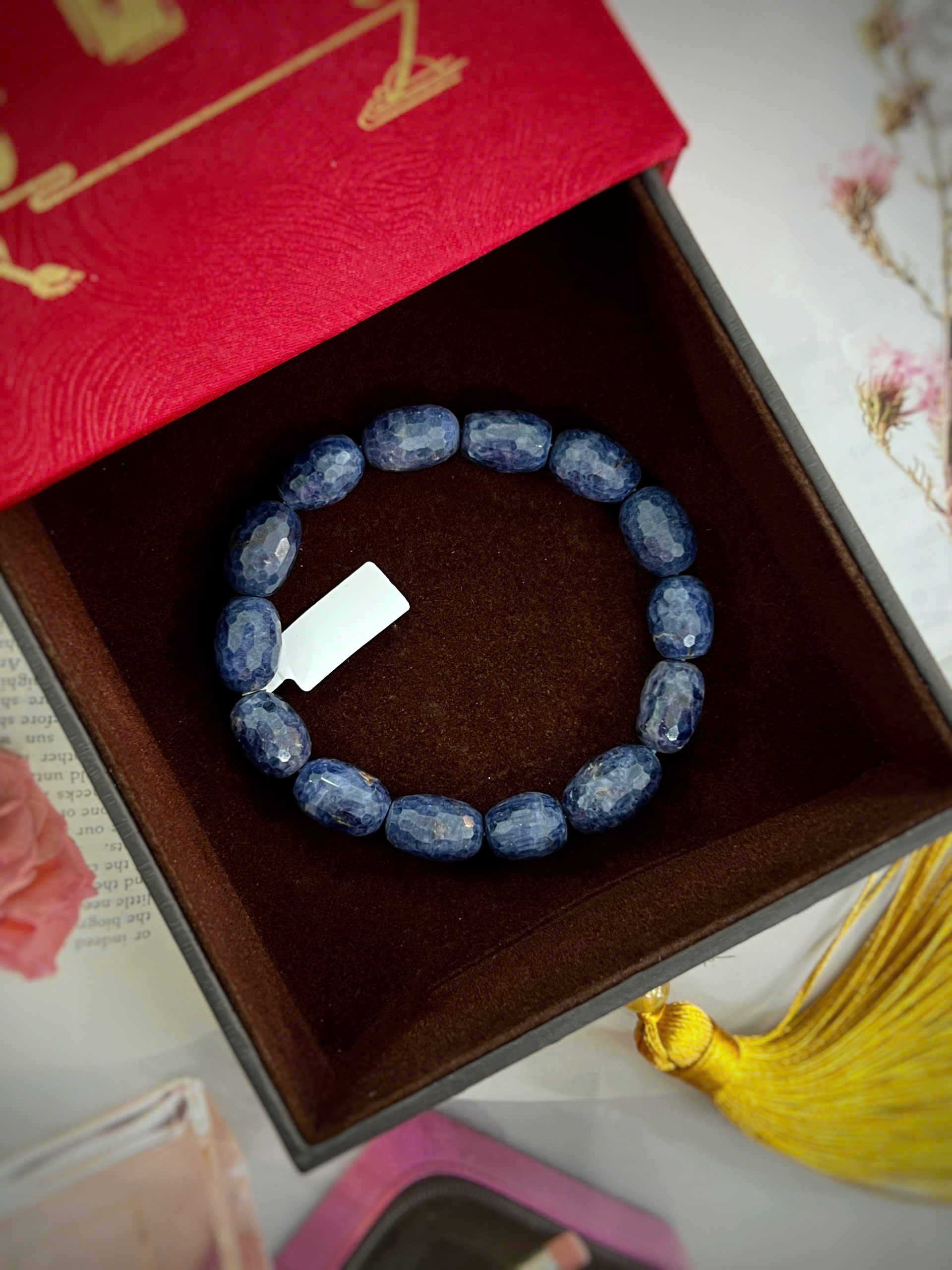 gen-h-z7743931746133_b756aec1af4265a2c28b84bc39012e7b