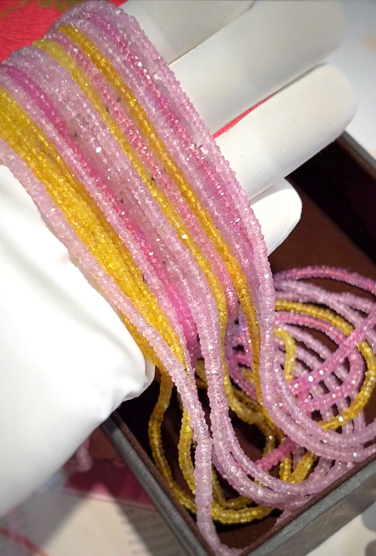 gen-h-z7737704034296_128777bb19f4e70fe6b2f899a8bfc255