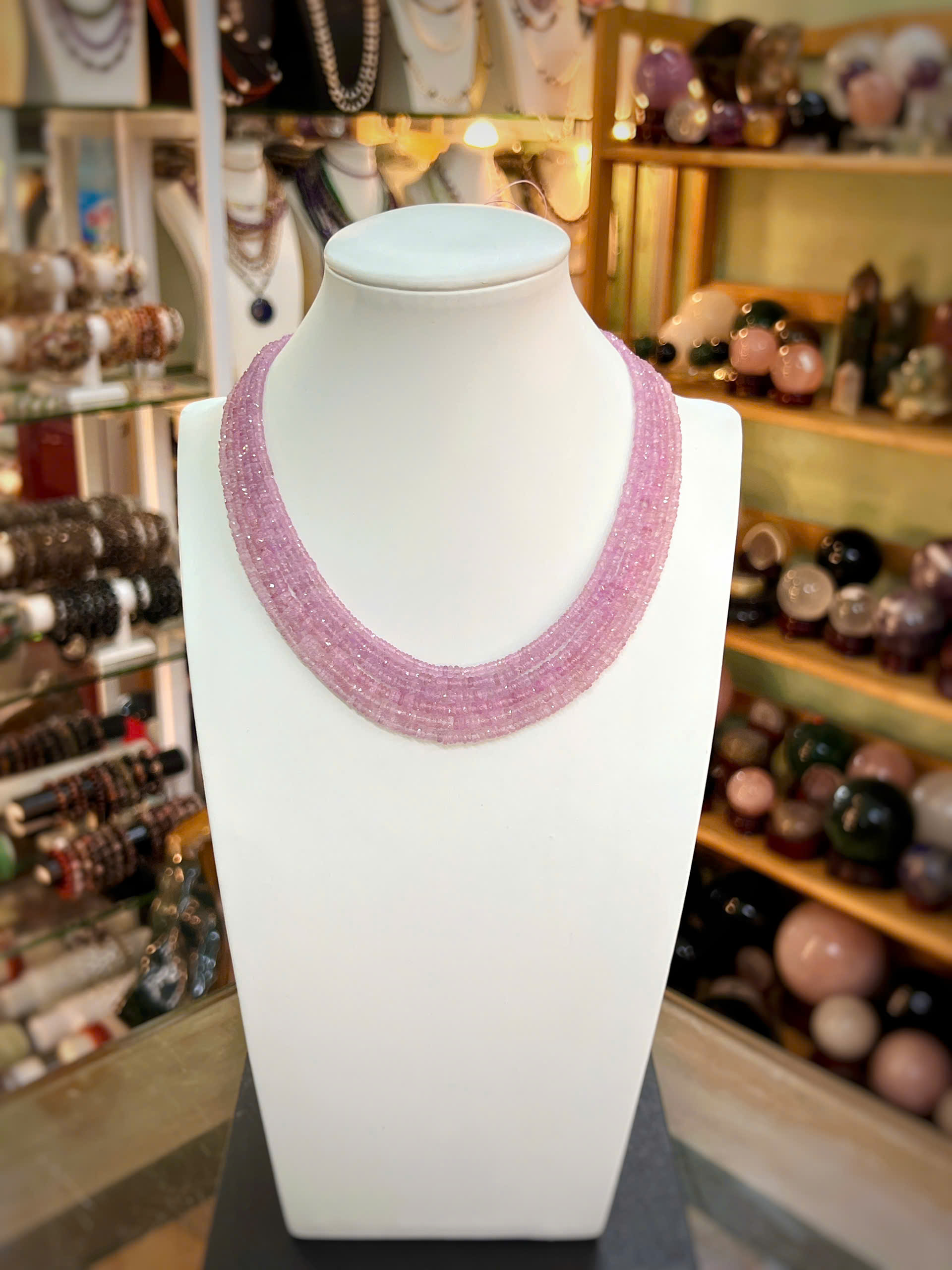 VÒNG CỔ ĐÁ SAPPHIRE HỒNG TỰ NHIÊN