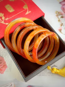 VÒNG TAY MÃ NÃO TỰ NHIÊN