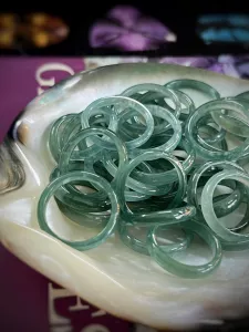 NHẪN CẨM THẠCH LAM NGỌC TỰ NHIÊN BẢN HẸ
