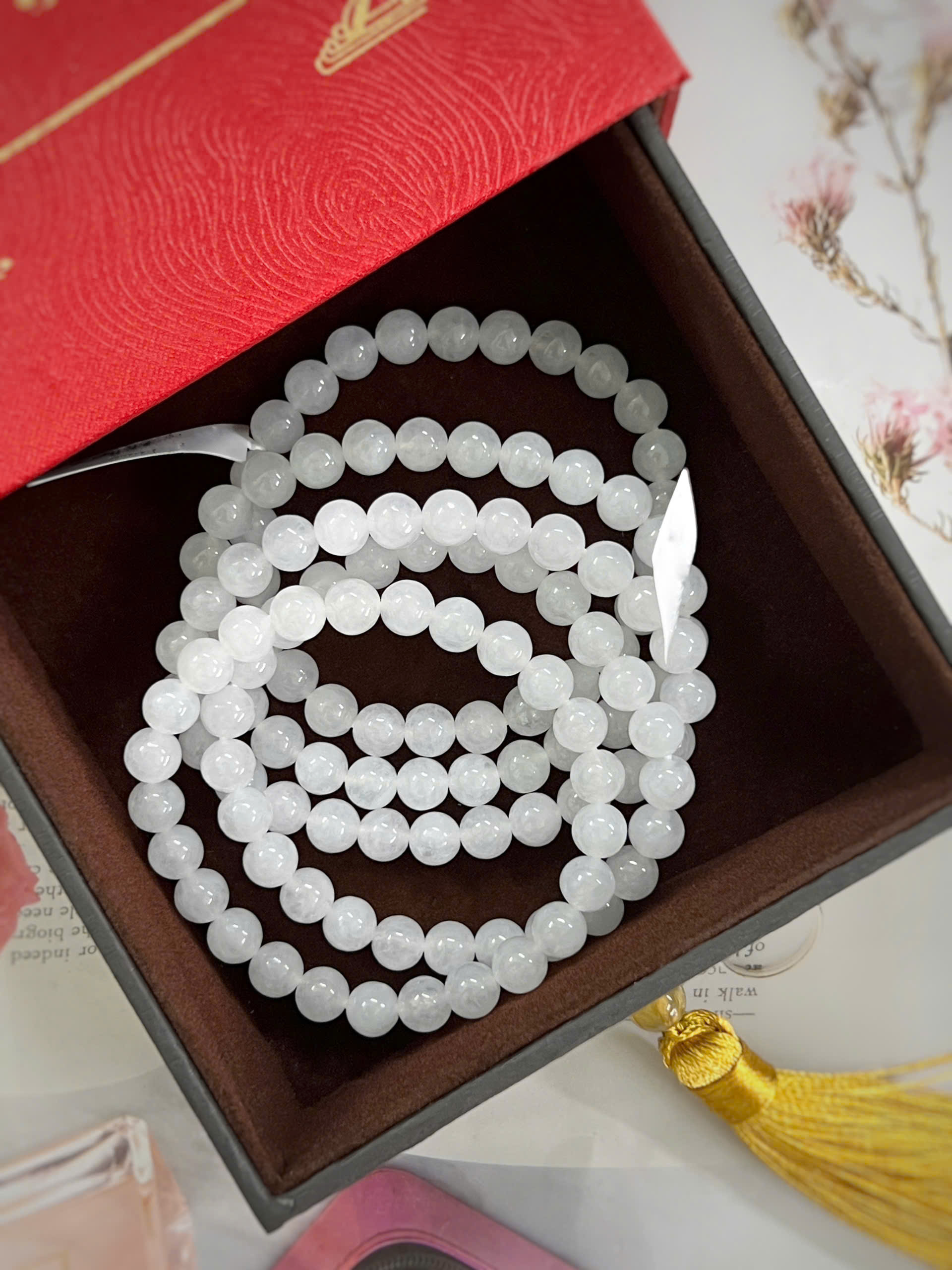VÒNG TAY BẠCH NGỌC TỰ NHIÊN 7.2MM
