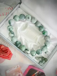 CHUỖI 18 HẠT NGỌC CẨM THẠCH TỰ NHIÊN