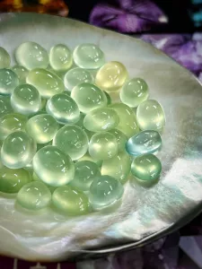ĐÁ PREHNITE TỰ NHIÊN