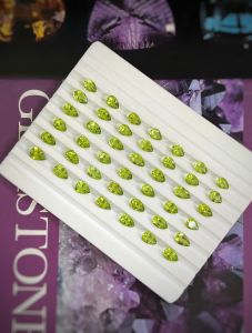 ĐÁ PERIDOT TỰ NHIÊN SIZE 5*7MM