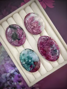 ĐÁ RUBY ZOISITE TỰ NHIÊN