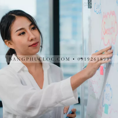 [Bí Quyết] Chọn Bảng Viết Bút Dạ Phù Hợp