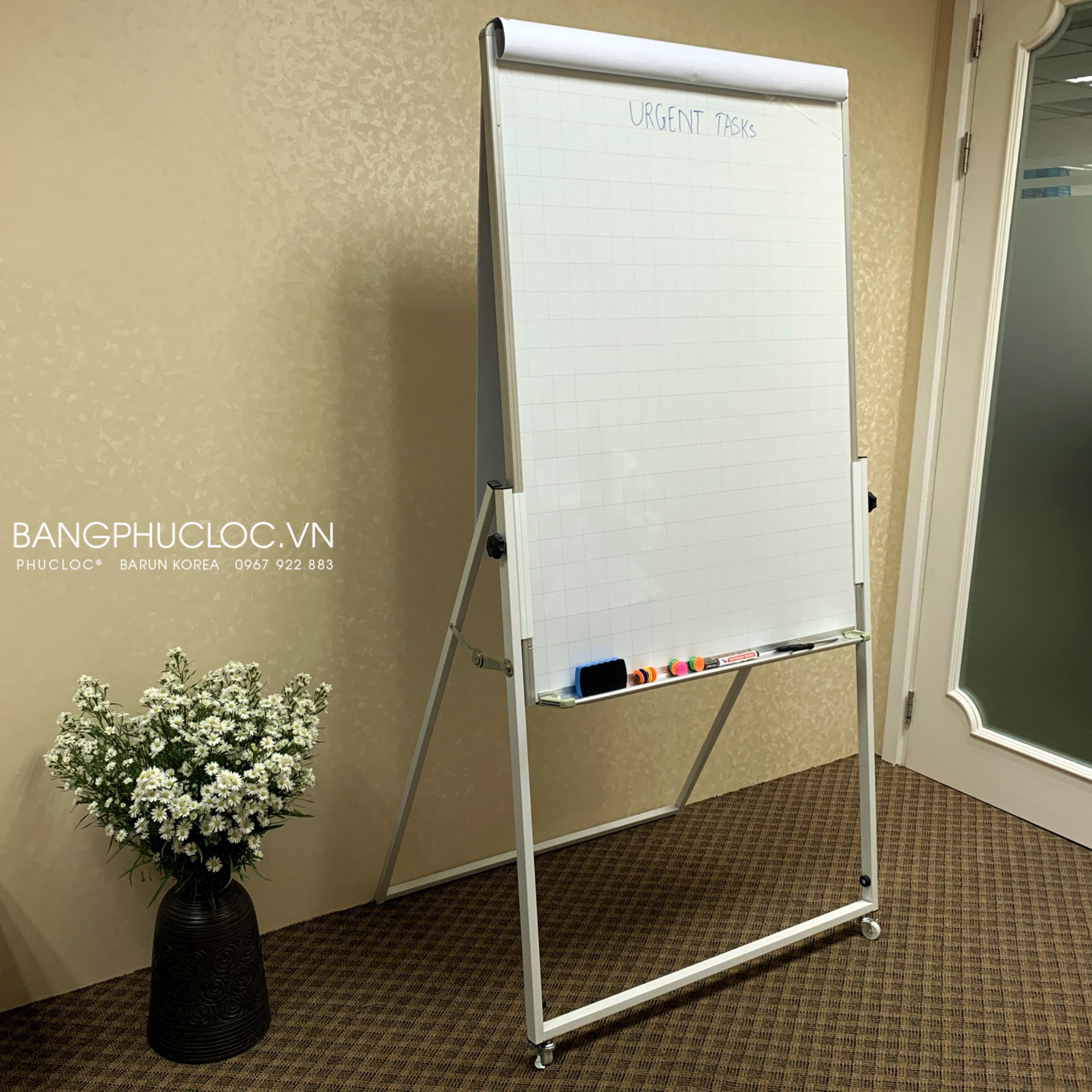 Bảng Flipchart Kích Thước 900x1200mm