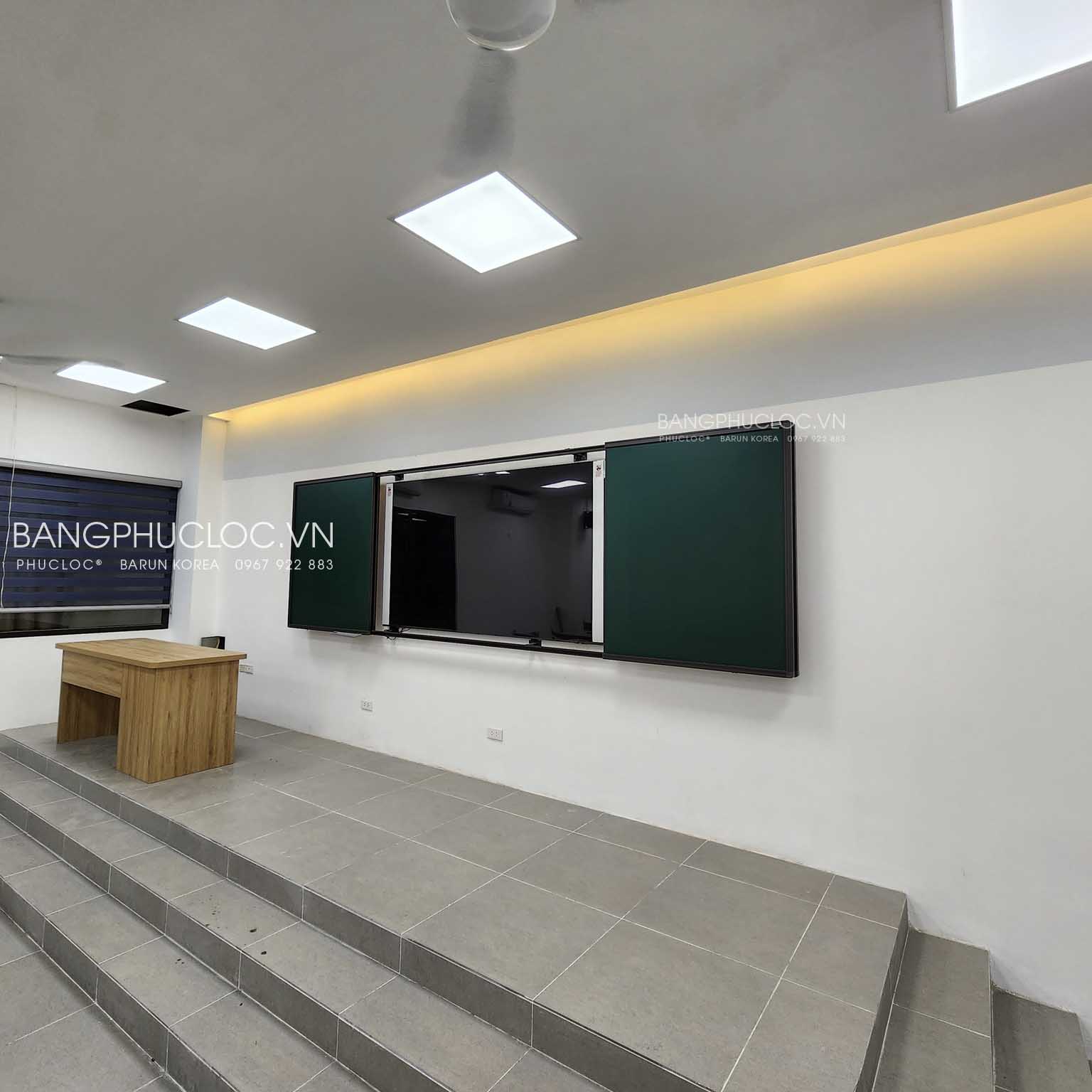 Bảng Trượt Ngang 4 cánh 1200x4000mm