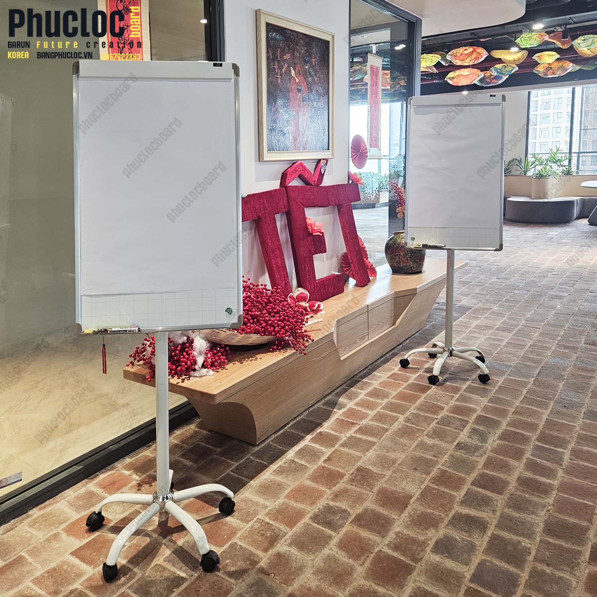 Bảng Flipchart Chân Xoay 360