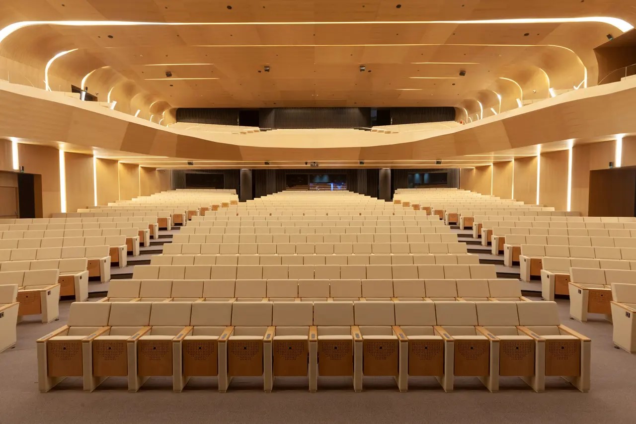 Figueras Virtus 13205 - Ghế Rạp Hát