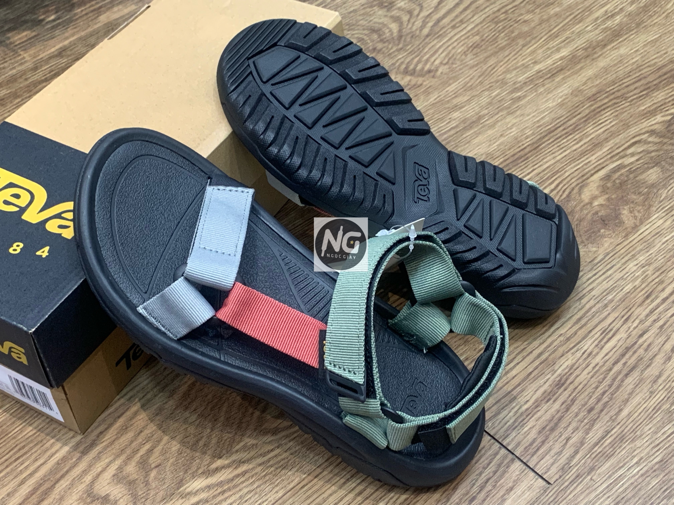 Teva Hurricane Xlt2