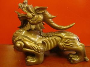 TƯỢNG TỲ HƯU MỘT SỪNG