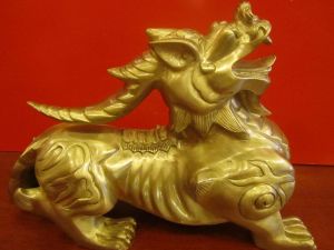 TƯỢNG TỲ HƯU MỘT SỪNG
