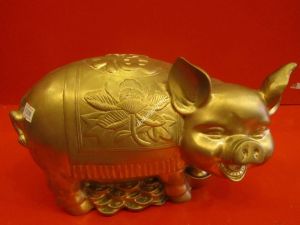 TƯỢNG LỢN