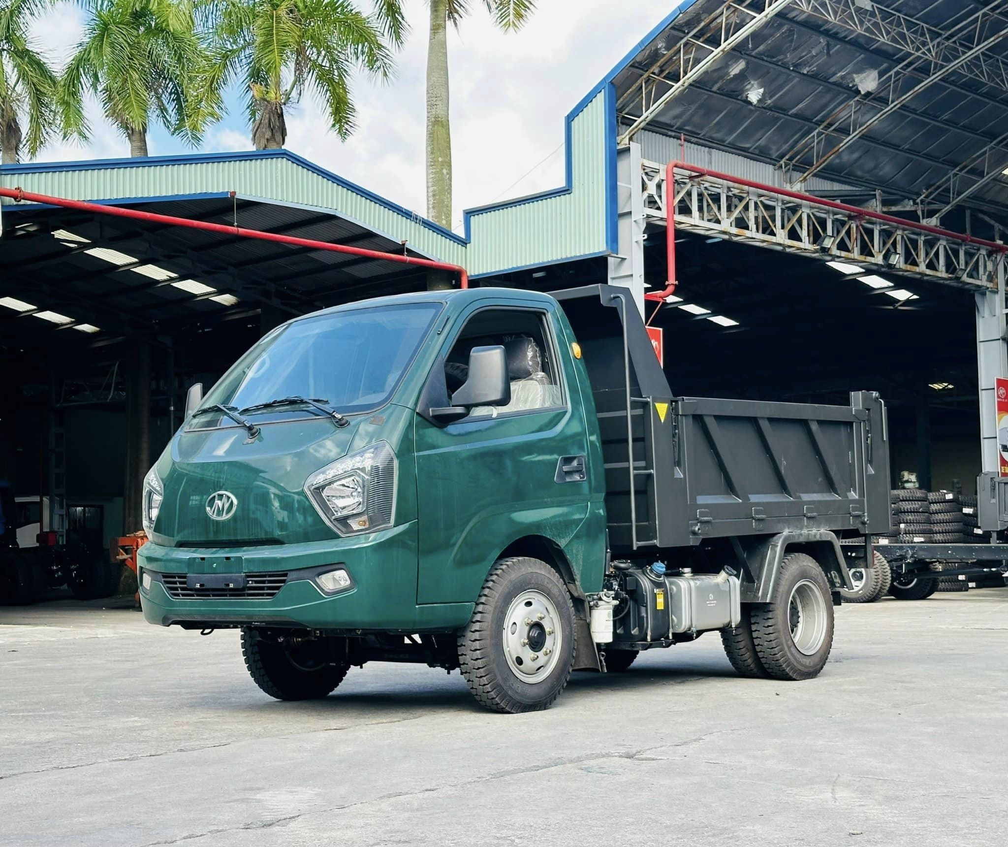 XE BEN CHIẾN THẮNG 3.2 TẤN