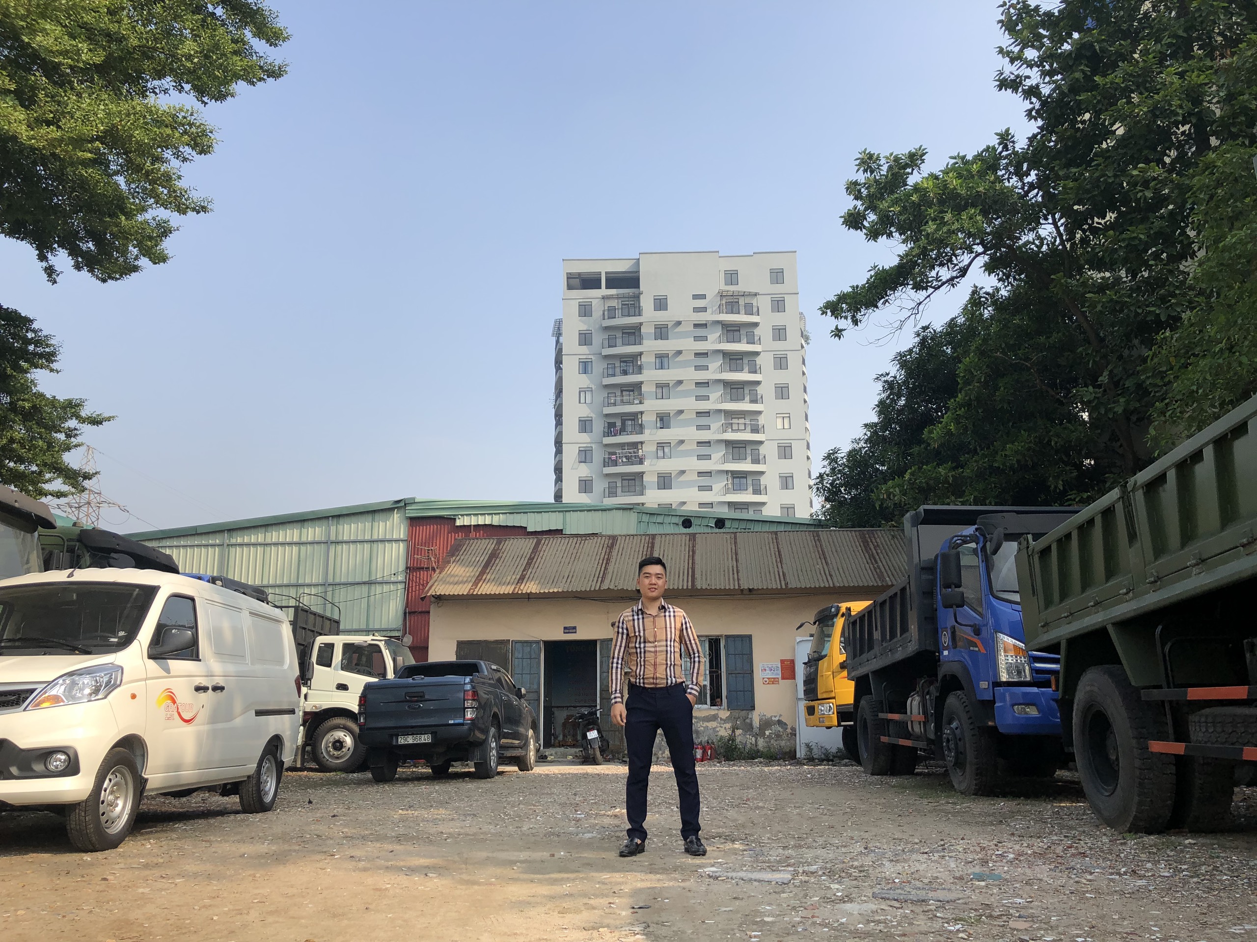 Toàn cảnh Showroom Xe Tải Đức Anh HT tại Hà Nội