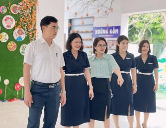 Đón đoàn kiểm định chất lượng giáo dục của nhà trường và công nhận lại trường chuẩn Quốc gia sau 5 năm