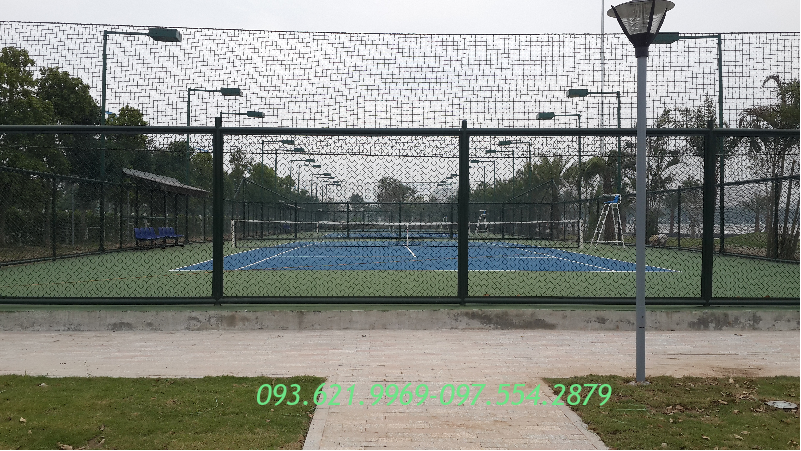 SÂN TENNIS