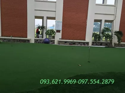 MINI GOLF CỎ NHÂN TẠO