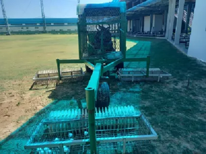 XE NHẶT BÓNG GOLF