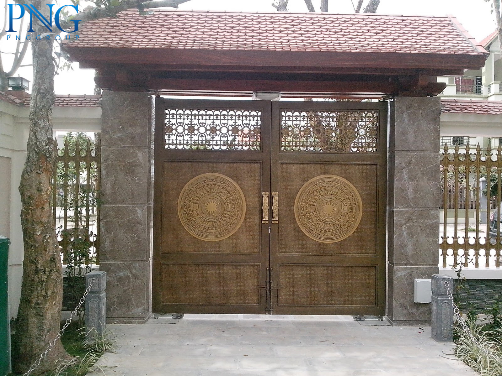 Cổng tự động mở âm sàn tại vinh nghệ an