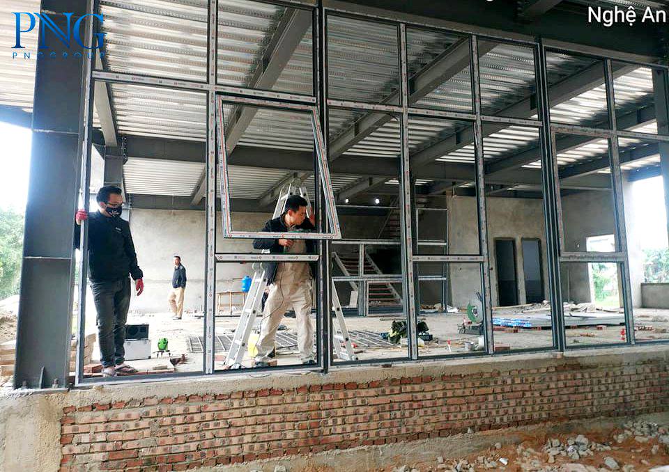 cửa sổ mở hất tại Vinh, Nghệ An