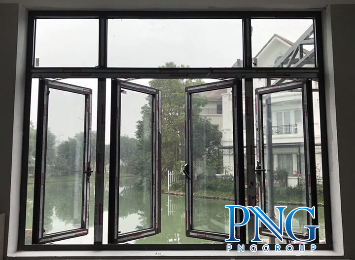 Cửa sổ mở quay tại Vinh