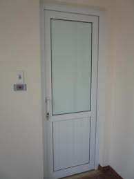 Cửa nhựa lõi thép nhà vệ sinh