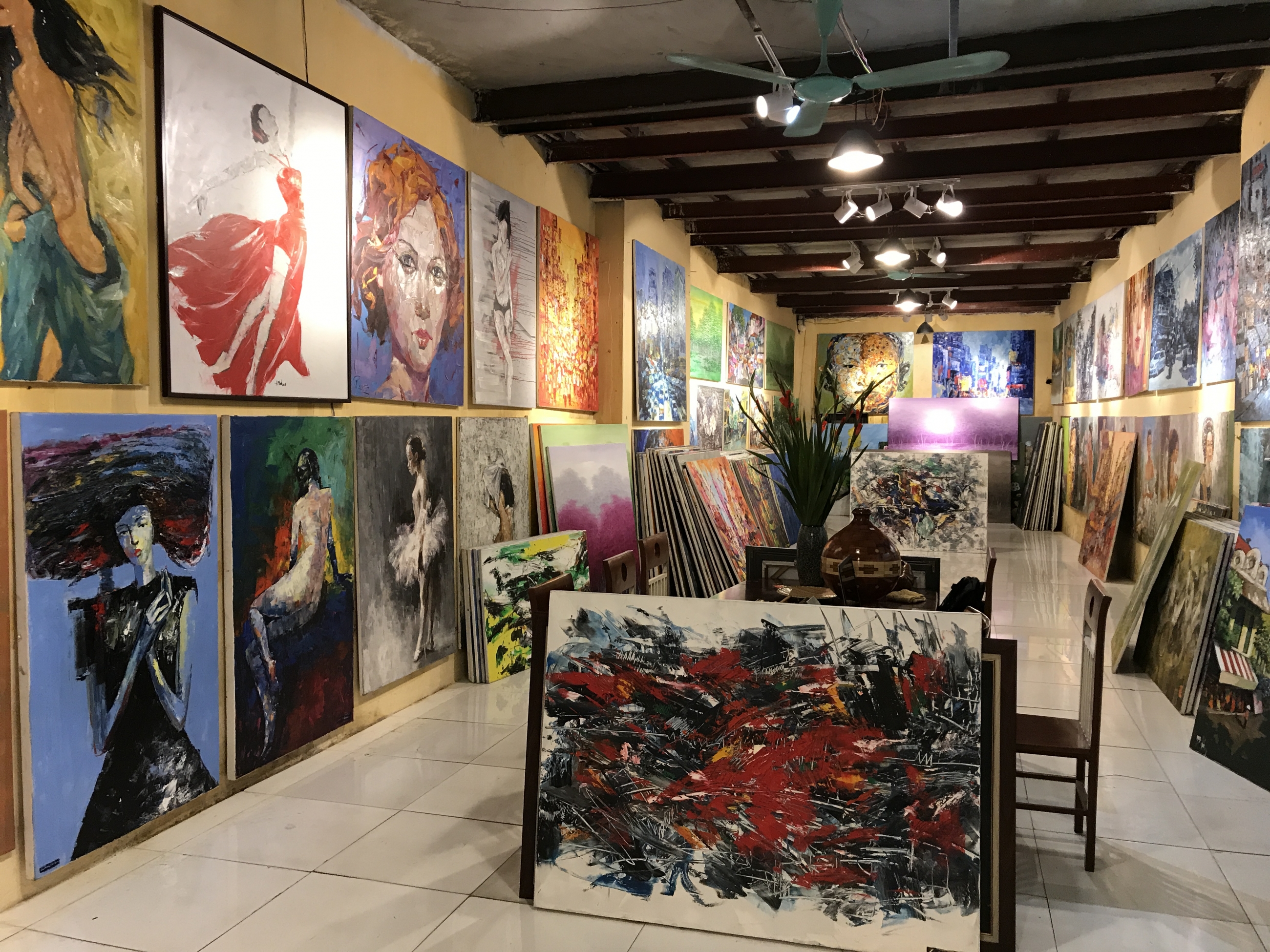 D&C Art Gallery