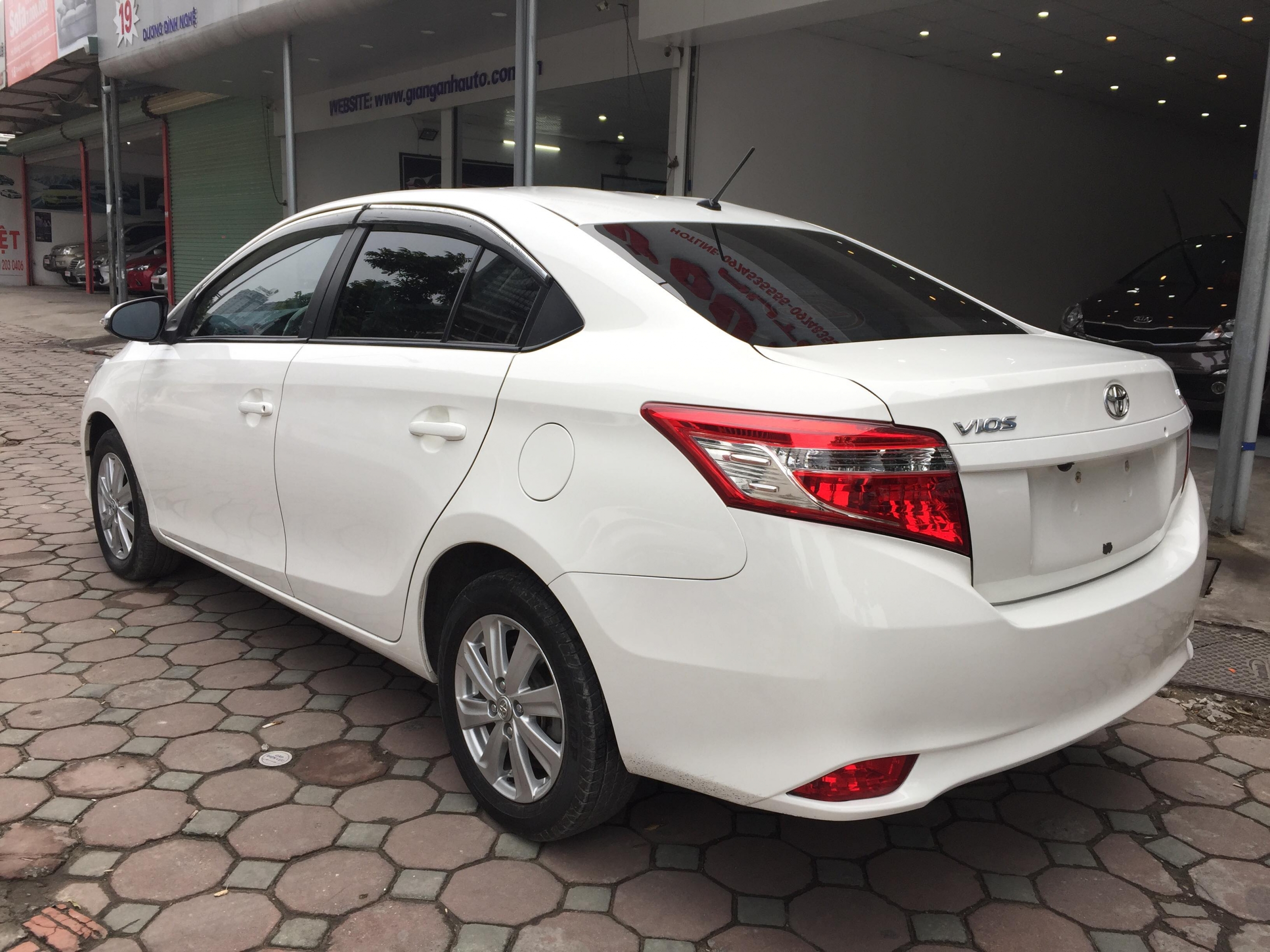 Toyota-Vios-E-2016-4