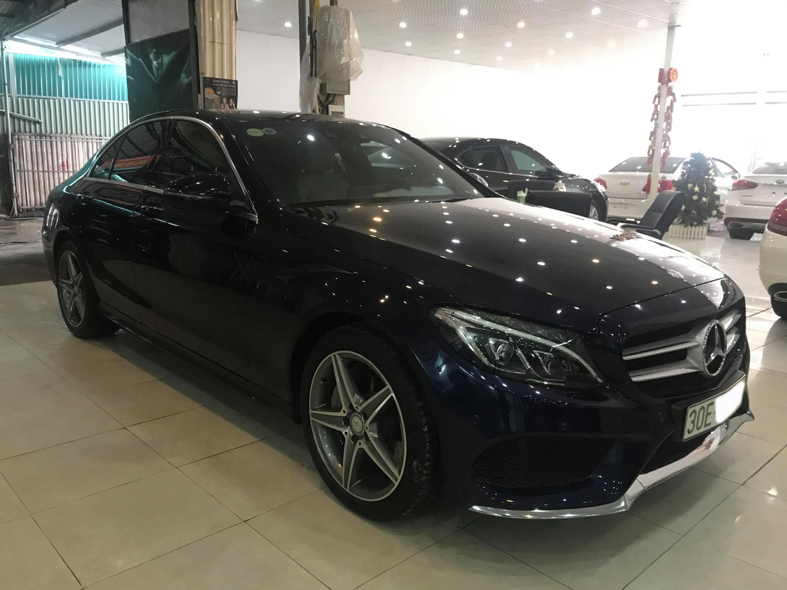 Mercedes Benz C300 AMG 2016 - 3