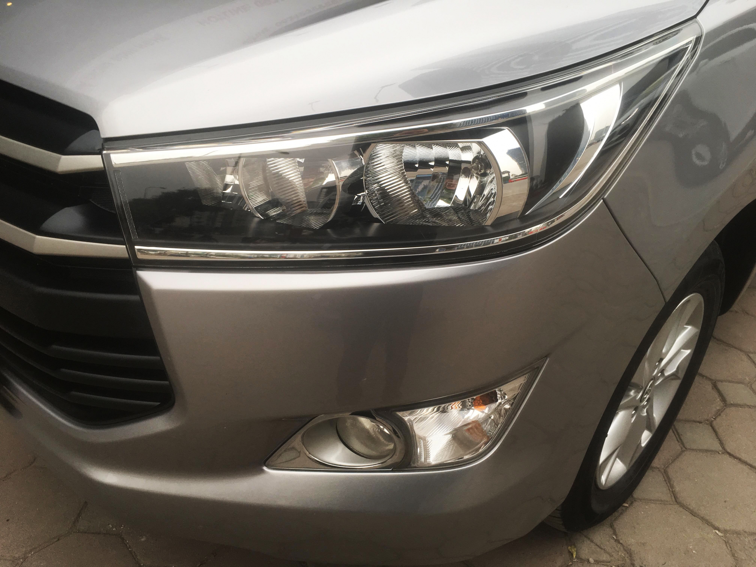 Toyota innova E 2016 - 7