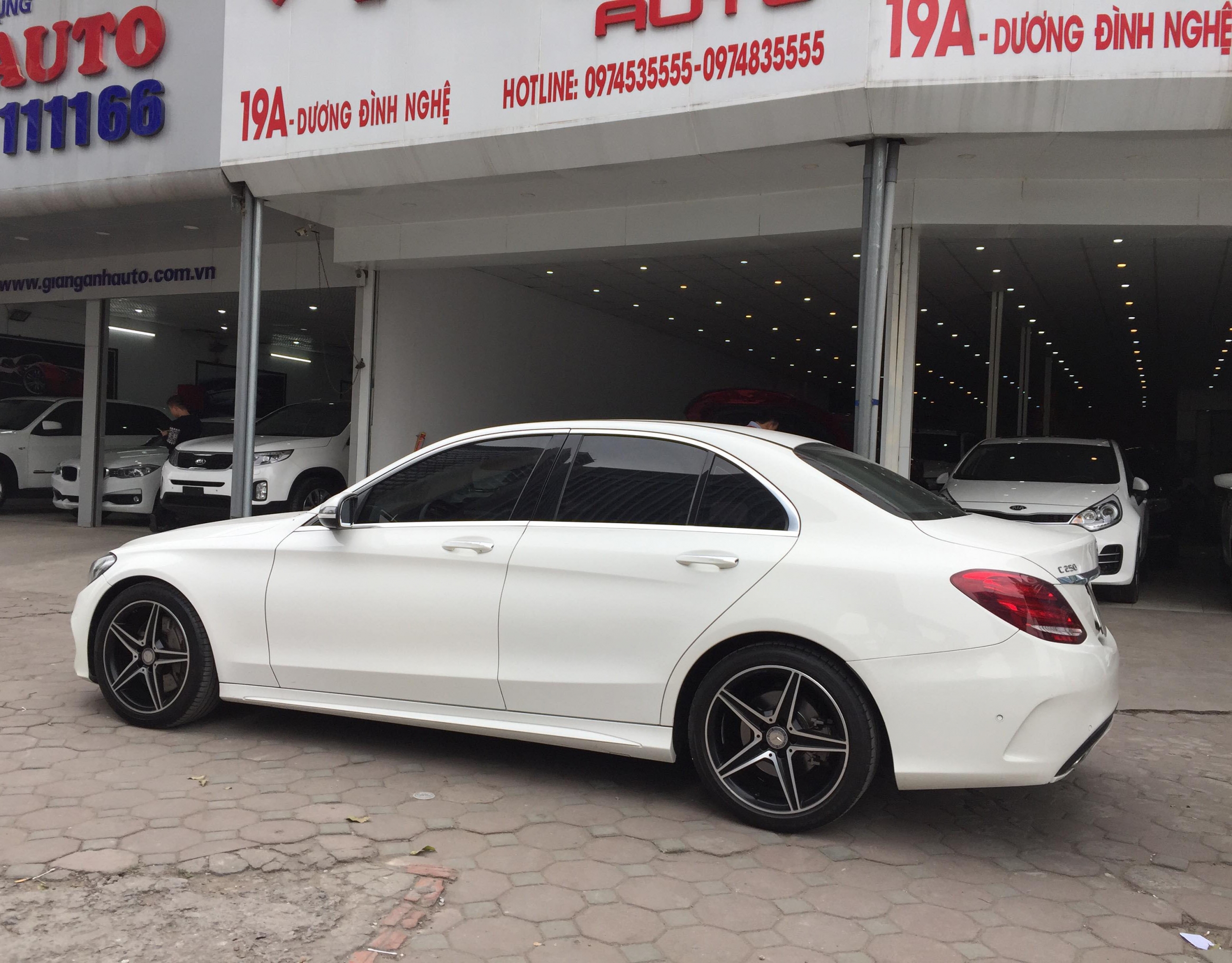 Mercedes Benz C250 AMG 2015 - 3