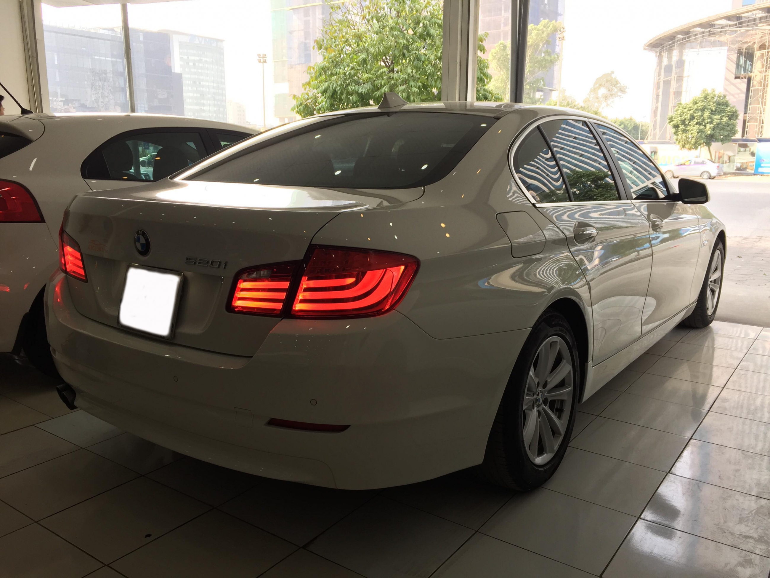 BMW 520i 2012 - 3.0