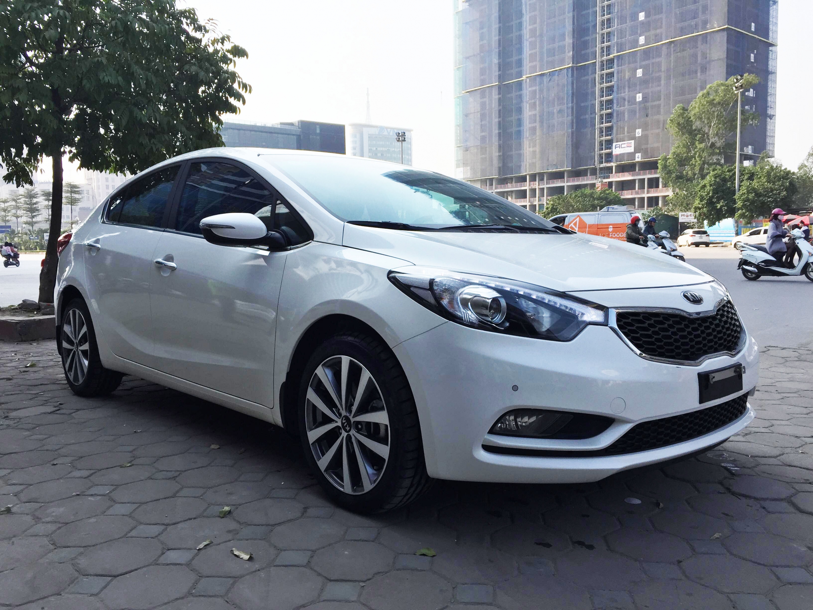 Kia K3 2.0AT 2015 - 4