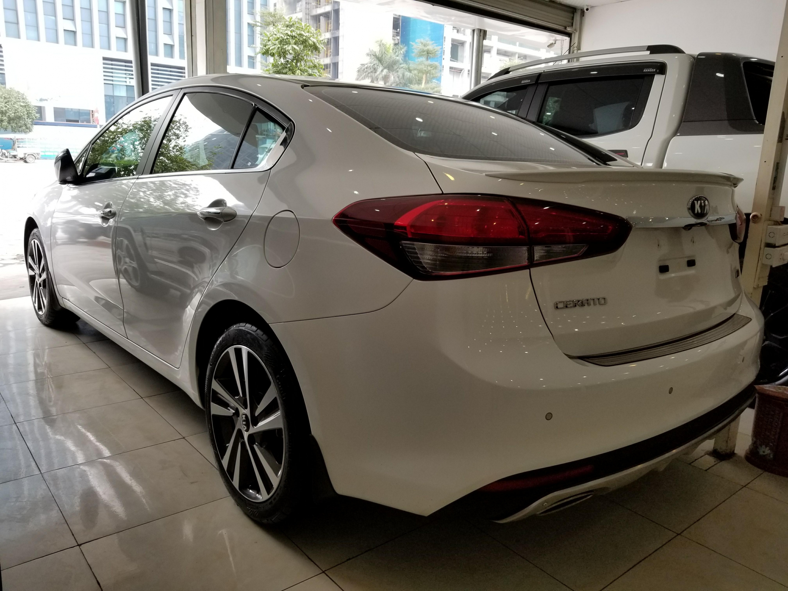 Kia Cerato 2.0AT 2017 - 4