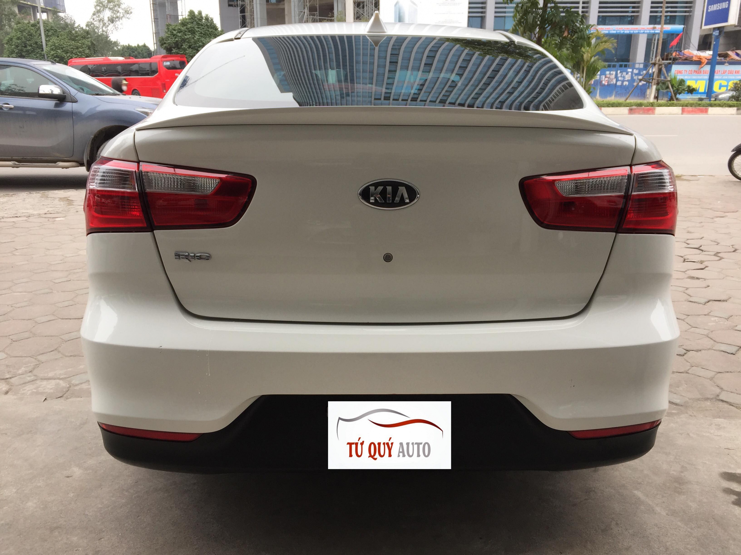 Kia Rio Sedan MT 2016 - 2