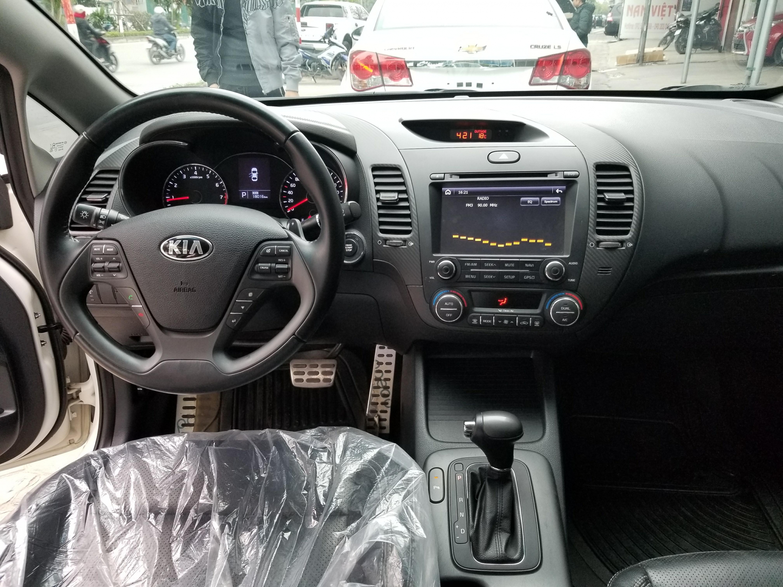 Kia K3 2.0AT 2015 - 7