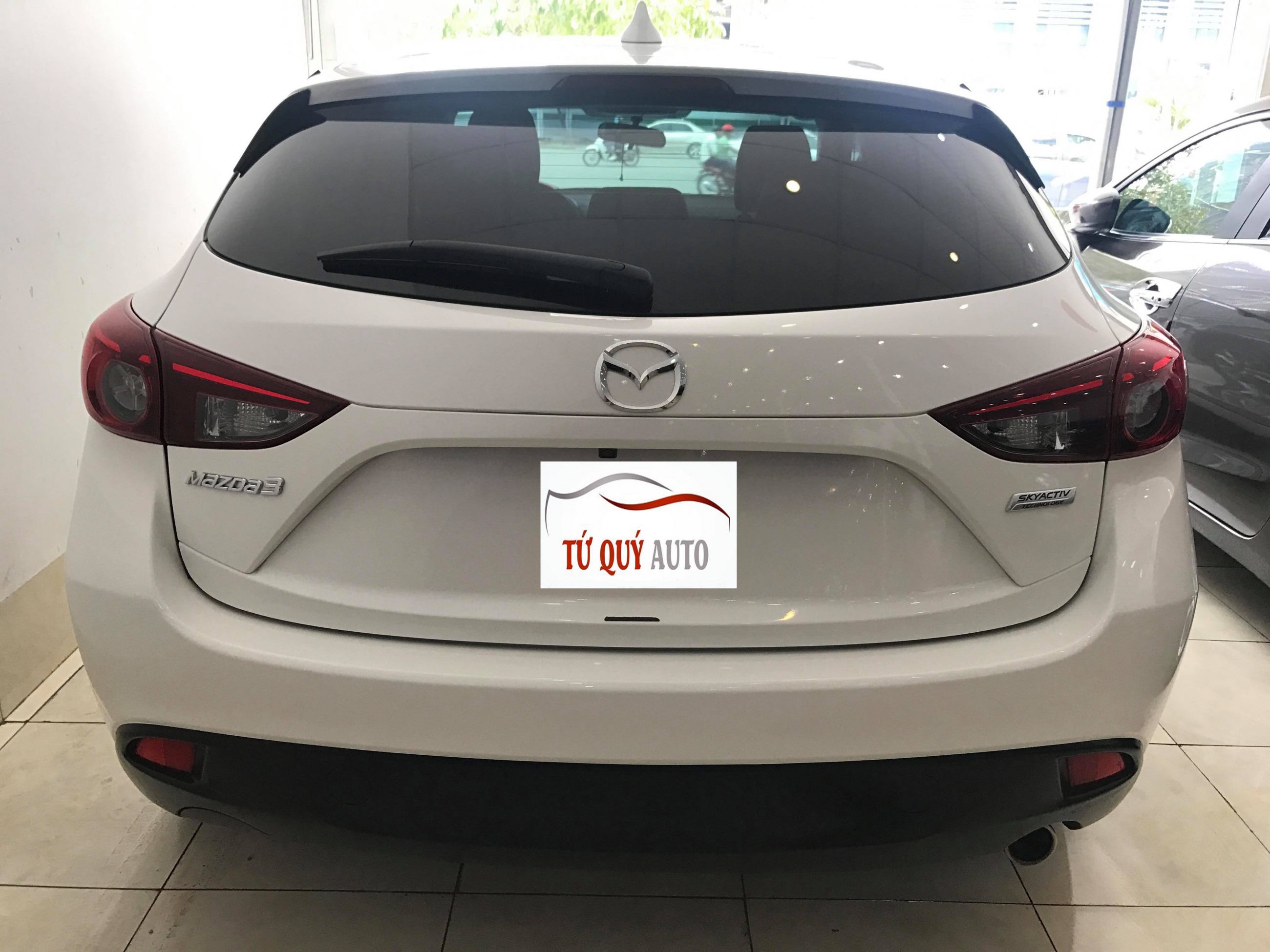 Mazda 3 Hatchback 1.5AT 2015 - 2