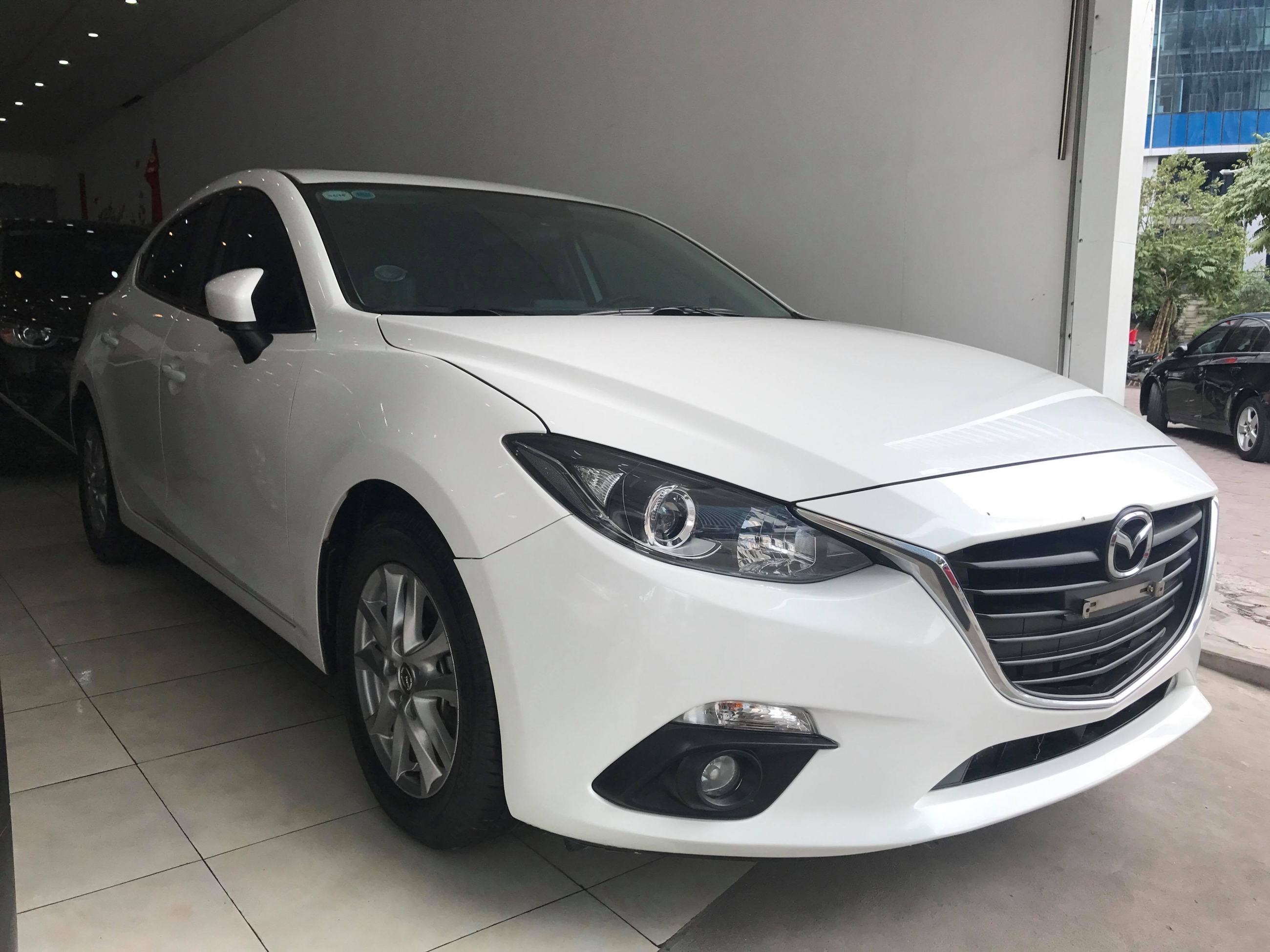 Mazda 3 Hatchback 1.5AT 2015 - 3